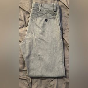 GUC Men’s DOCKERS Flat Front Straight Fit Chino’s in Grey Size 34x32